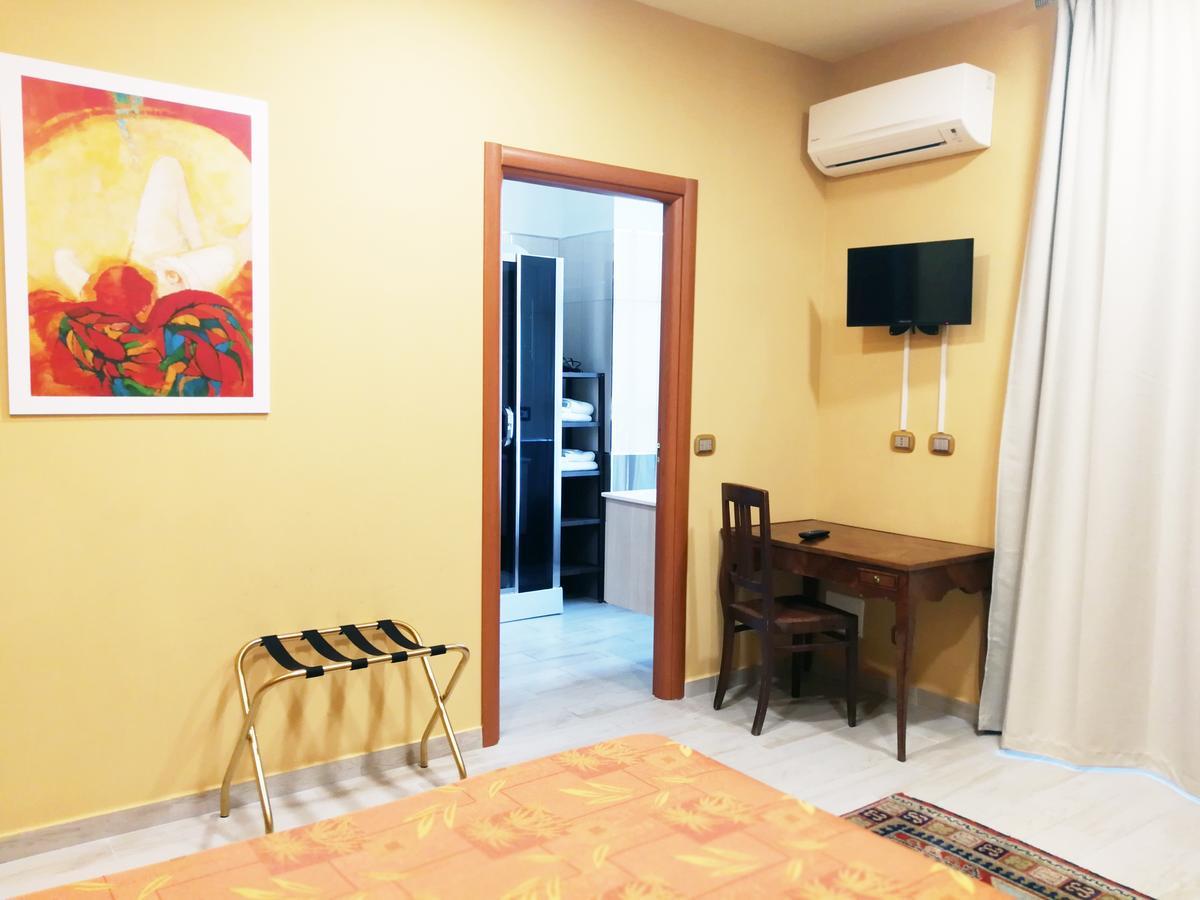 B&B Central Station Торино Екстериор снимка
