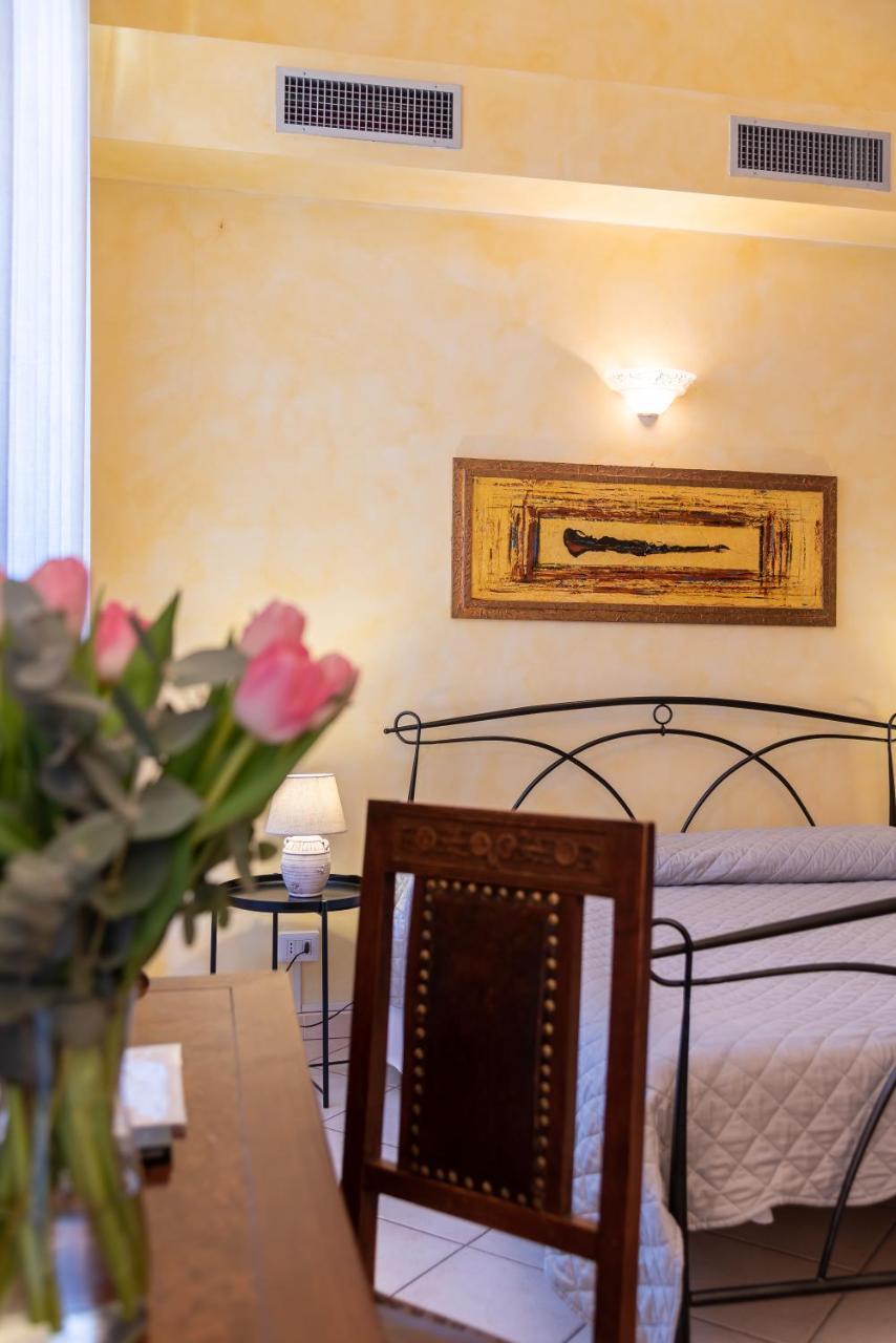 B&B Central Station Торино Екстериор снимка