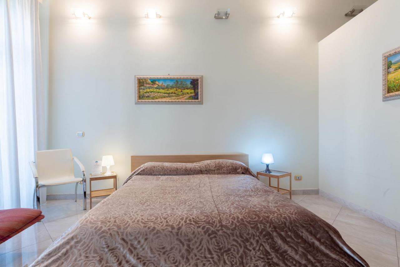B&B Central Station Торино Екстериор снимка